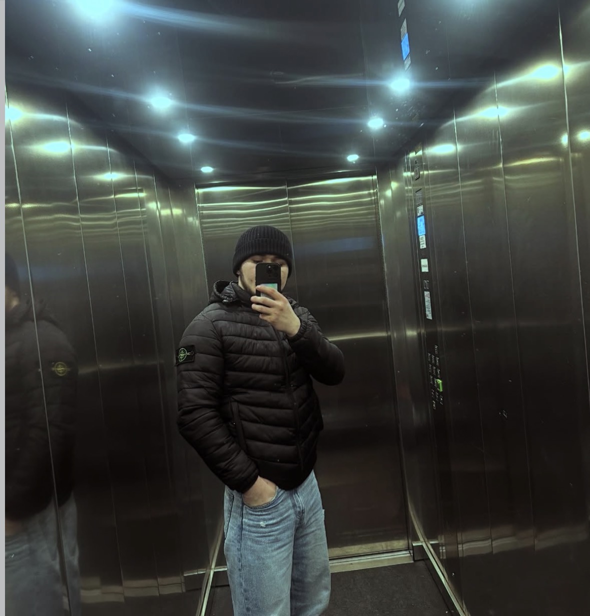 Денис — засновник KRN Travel Bus